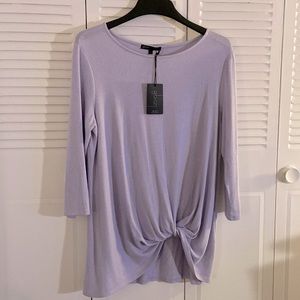 Gibson Cozy Twist Front Pullover Sweater in Lavender, size Large.